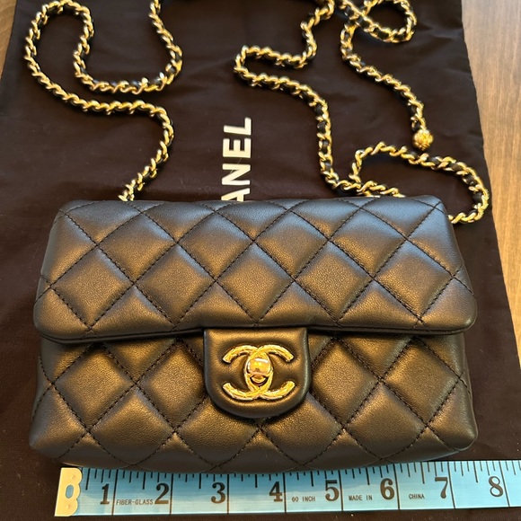 Authentic Chanel Bag - Picture 4 of 17